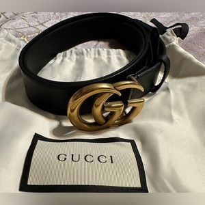 GUCCI LEATHER BELT WITH DOUBLE G BUCKLE